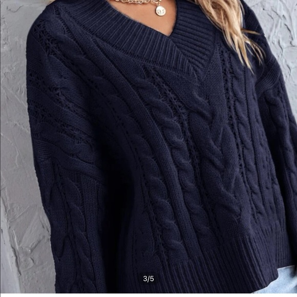 Sweater - Picture 2 of 4